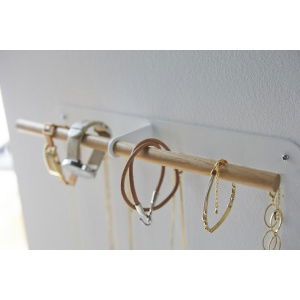 2513toscawall-mountedaccessoryrackwh-3-1000x