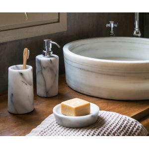 andrea-house-marmarini-basi-gia-sapoyni-white-marble-stroggyli-3