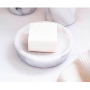 andrea-house-marmarini-basi-gia-sapoyni-white-marble-stroggyli-4