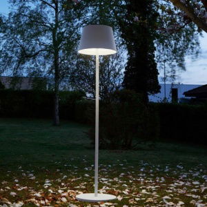 Modi-Floor-gulvlamper-hvide-LOOM-Design-1.w610.h610.fill