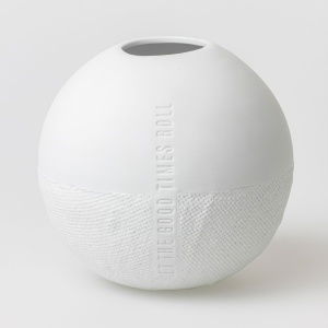 17180_art-f_vasen_fromsprachevaseletthegoodtimesroll_y23_pd_v01_1