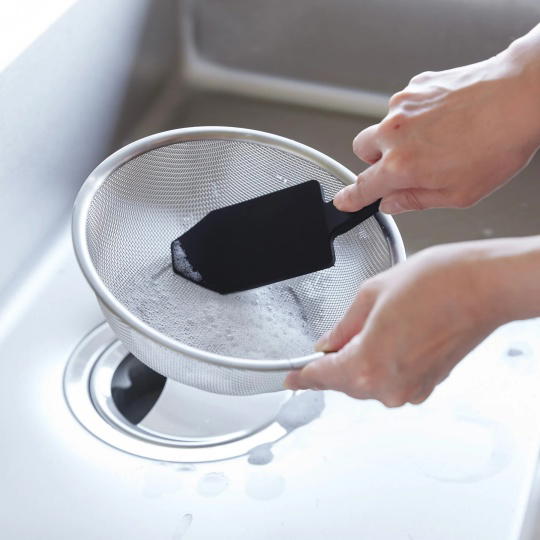 Yamazaki - Μαγνητικό Σφουγγάρι Σιλικόνης Με Λαβή BK