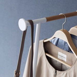 5972_TOWER_Leaning_Steam_Ironing_Coat_Rack_WH_06
