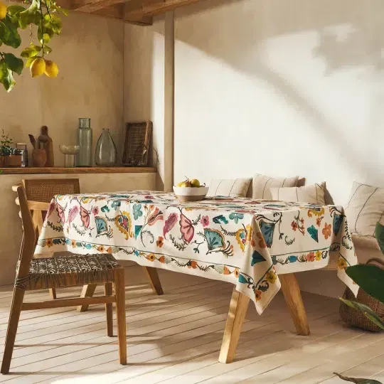 Τραπεζομάντηλο Astrid 135x180cm