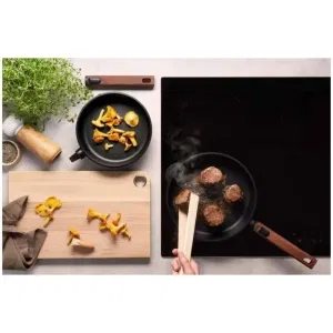 1520wlci-q_1524wlci-q_oh_kitchen_hob_meat_1280x1280_5