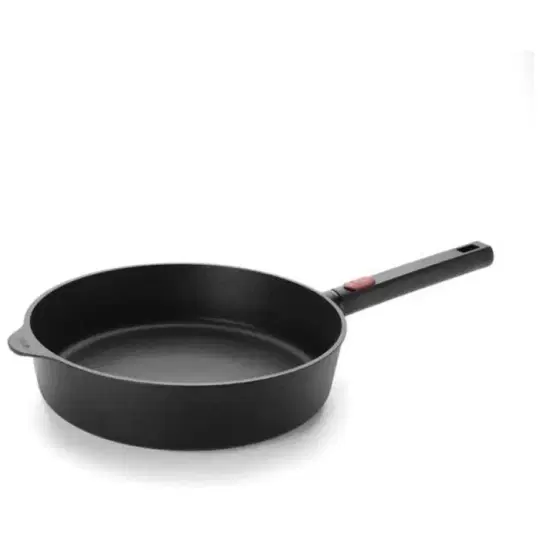 Σωτέζα αντικολλητική από χυτό αλουμίνιο με γυάλινο καπάκι και αποσπώμενη λαβή 28 εκατ. Diamond XR Logic