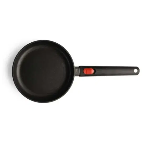 Τηγάνι αντικολλητικό από ανακυκλωμένο χυτό αλουμίνιο με αποσπώμενη λαβή 20 εκατ. Eco Lite QXR